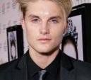 Toby Hemingway